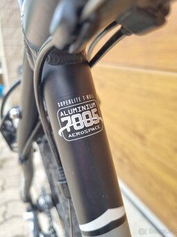 kolo Stevens 8xcross - 8