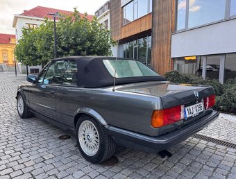 BMW E30 325i cabrio - 8