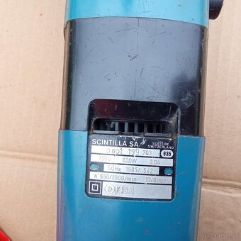 Stojan na vrtačku + svěrák+ příklepová vrtačka Zn.Bosh - 8