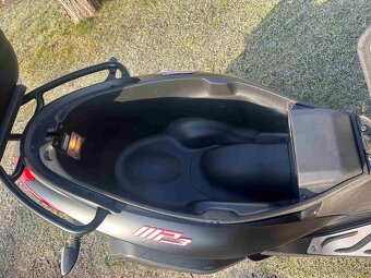 Prodám Piagio MP3 300 SPORT - 8