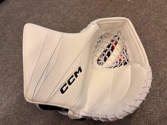 LAPAČKA A VYRÁŽEČKA CCM AXIS F9 - 8