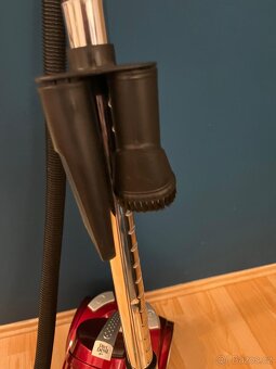 Vysavač dirt devil - 8