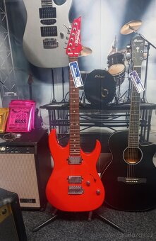 Rockový obchůdek - 8