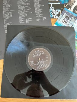 U2 – Achtung Baby - 8