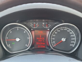 Ford Mondeo, 2.0TDCi 103kW (140) GHIA - 8