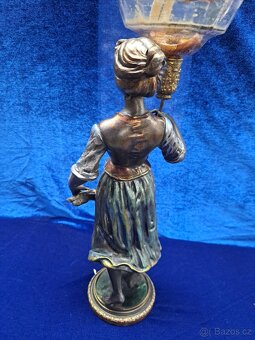 Petrolejová lampa, figurální - 8