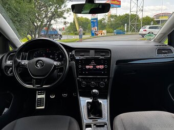 Volkswagen Golf 1.4 TSI 92kw, Nehavarováno, Virtual, Výbava - 8
