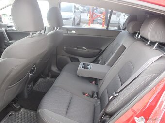 Kia Sorento 1.6T-GDi 169kW HYBRID 4x4 AUTOMAT EXCLUSIVE - 8