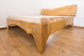 Postel z masivního dubového dřeva - 8
