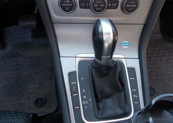 Volkswagen Golf 1,2 TSI LPG 81KW automat lpg + benzín - 8