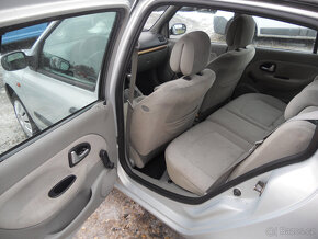 Renault Clio 1.4 16V 72Kw Dynamique - 8