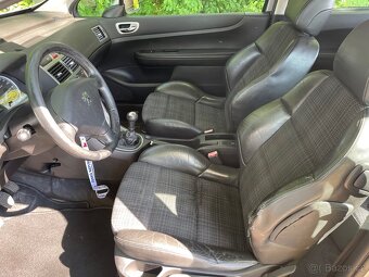 Peugeot 307 , 1,6 benzin ,r.v.2005 - 8
