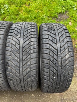 Alu disky 205 50 R17 5x112 celoroční pneu - 8