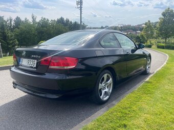 BMW 320D 130 KW KUPÉ MAN TEMPOMAT - 8