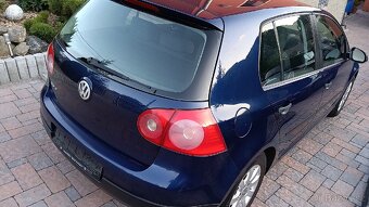 Vw golf 5 1.4 16v, 55kw, r. 2004,orig. Km, po stk v ČR - 8
