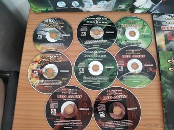 COMMAND&CONQUER WORLDWIDE BIG BOX - 8