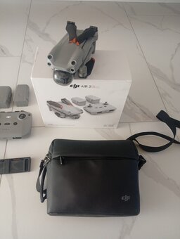 DJI  air2s fly more combo - 8