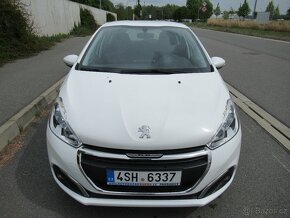 Peugeot 208 1.2i nové v ČR - 8