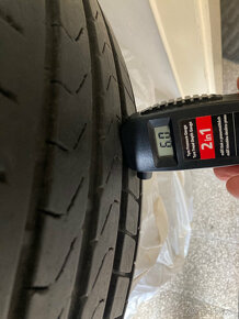 Letní pneu 235/55/19 Pirelli 60% - 8