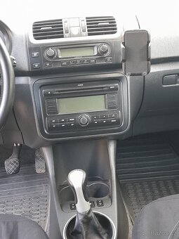 Škoda Fabia 2, kombi 1.6 benzín - 8