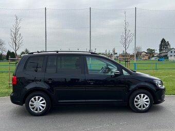 VW TOURAN 2010 77KW 6st.MANUAL/TAZNE/VYBAVA - 8