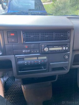 Volkswagen T4 Caravelle 2.5 TDI (75 kW) - 8
