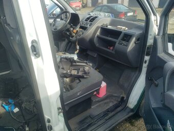 Vito 2.2 dci - 8