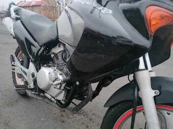 Honda Varadero 125 - 8