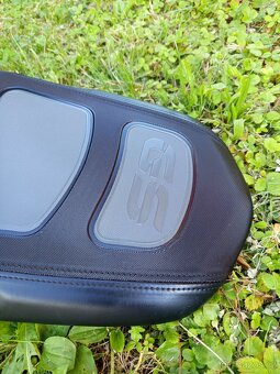 Sedlo na BMW f 850 gs - 8