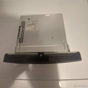 Prodám originál autorádio škoda Yeti . - 8