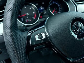 VW PASSAT VARIANT 2.0 TDI 110kW HIGHLINE TAŽNÉ - 8