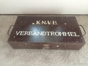 75 let stará lékárnička - 8