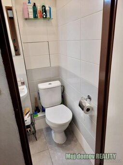 Pronájem bytu 1+1 30 m Šestajovická, Praha - Hloubětín. - 8