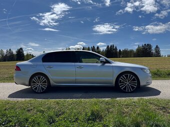 Škoda Superb 2012 2.0 tsi 147kw - 8