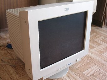 KÚPIM do zbierky starý PC CRT Monitor min. 19" - ODVEZIEM - 8