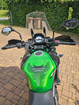 Kawasaki Versys 650 SE - 8