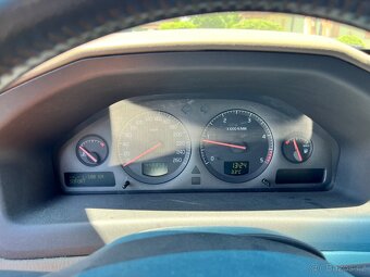 Volvo V70 II 2.5 TDI 140 PS - 8