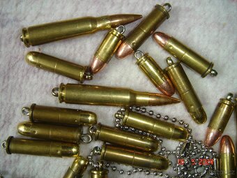 Prodám originál kulometný pás s 50kusy sbírkových školních n - 8