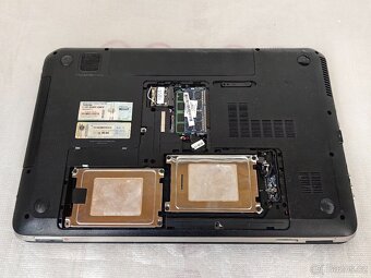 HP Pavilion DV7 - 8