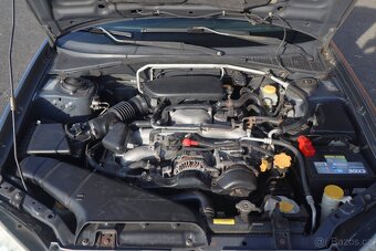 Subaru Impreza 2.0R - 8