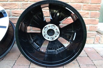 5x112 R19 Hliníkové disky Originál Mercedes EQC GLC - 8