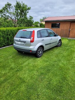 Ford Fiesta - 8