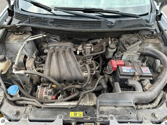 Nissan Qashqai 1.6 benzin - 8