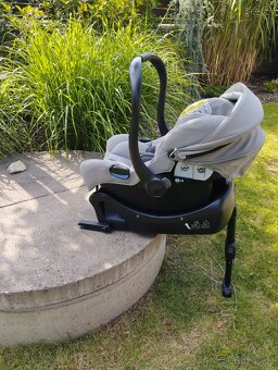 Autosedačka joie 0-13kg včetně Isofix stanice - 8