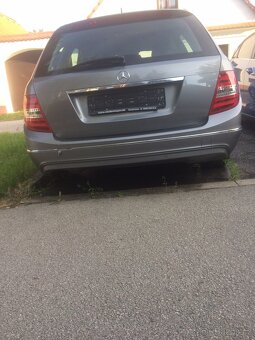 Mercedes-Benz C- 200 CDI - 8