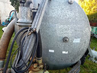 Fekální přívěs 5 m³ - 8