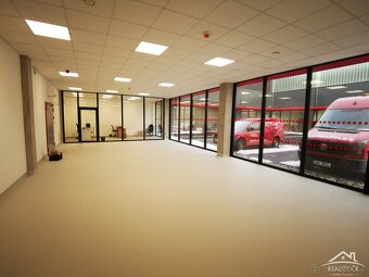 Skladovací hala Jihlava - 8