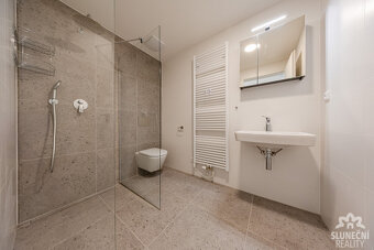 Pronájem bytu 2+kk, 54,5 m² v novostavbě s balkonem, Otrokov - 8
