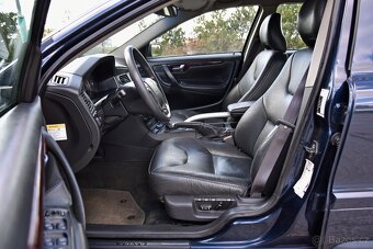 Volvo XC70 2.5 T AWD A/T CROSS COUNTRY,DKLIMA,KŮŽE,XENONY,AL - 8