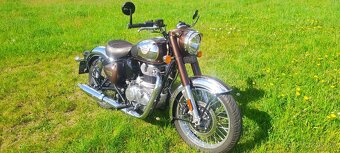 Royal Enfield Classic 350 - 8
